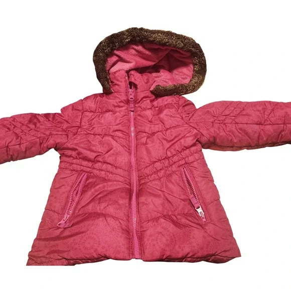 OshKosh B'gosh Girls Pink Puffer Jacket with Faux Fur Hood Size 6 - Picture 4 of 4
